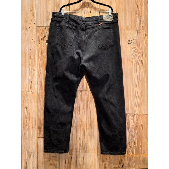 Mens Wrangler Big & Tall 42x32 Black Denim Jeans Western Cowboy Style - Picture 2 of 9